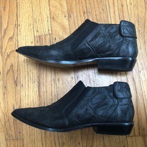 Black L.A.M.B Leather Short Boot / Flat